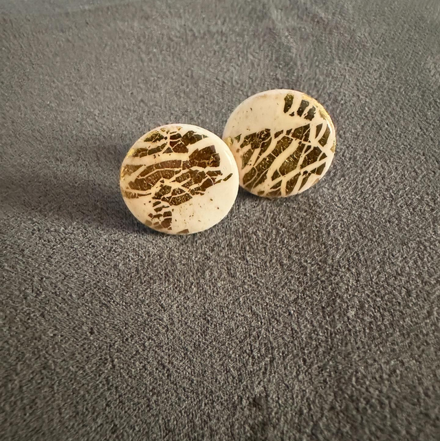 Ohrstecker Weiss/Gold Mittel