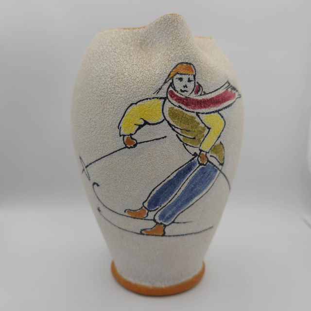 Pichet skieur années 80