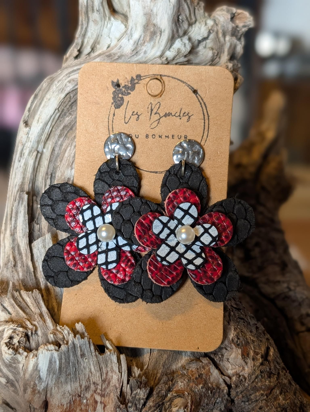 Boucles d'oreilles Collection Marguerite m055