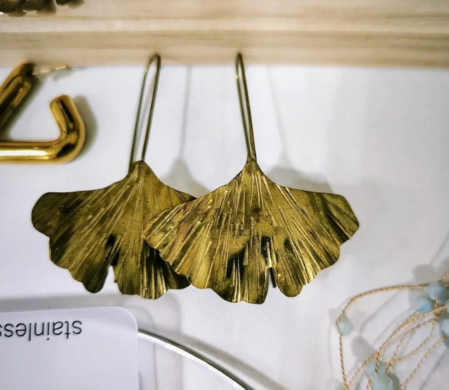 Orecchini in ottone fatti a mano