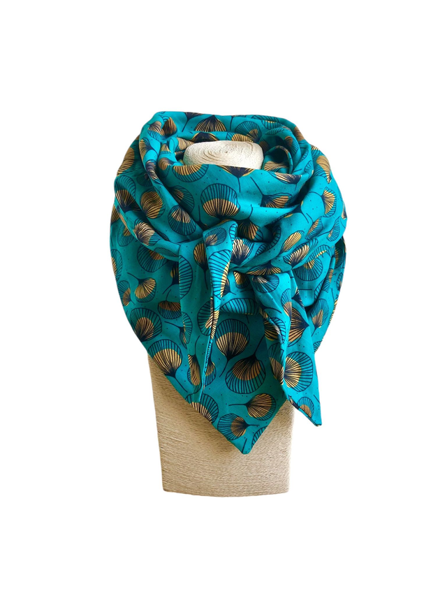Foulard triangle - plumes jaunes fond turquoise fonçé
