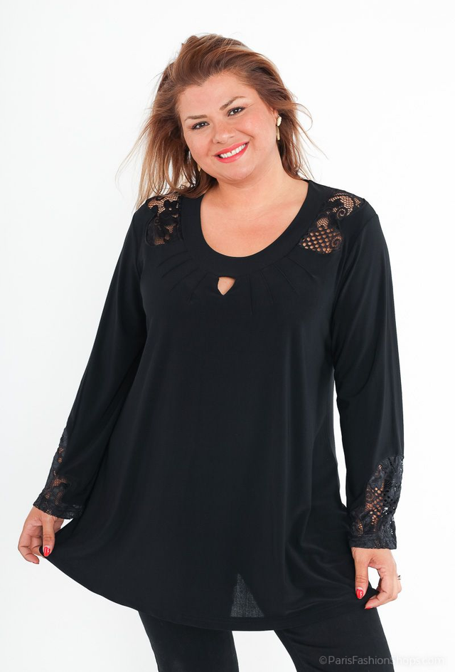 Blouse noir en dentelle