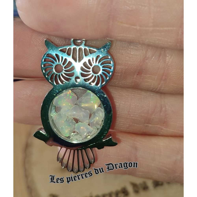 pendentif chouette opale d&#039;Ethiopie naturelle