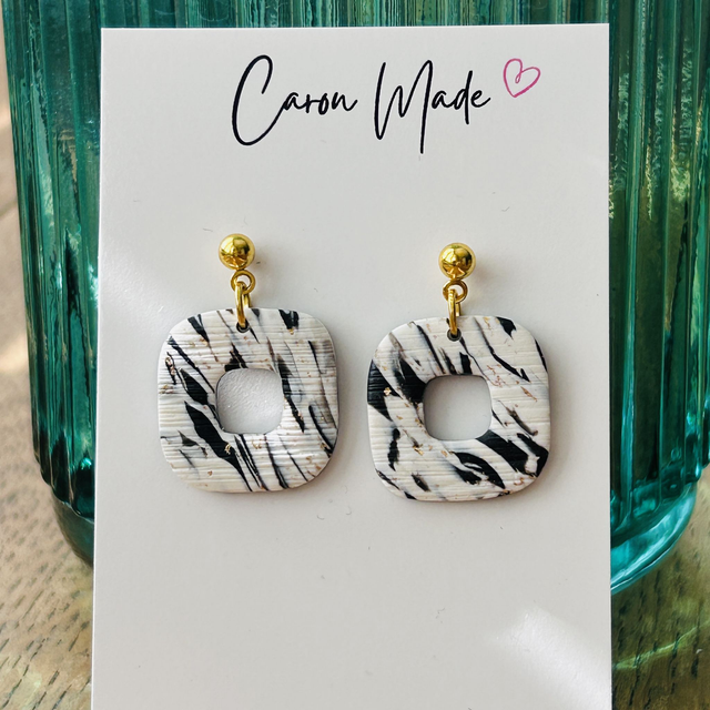Black and white marbled rounded square earrings
