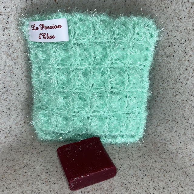 Eponges carré fait mains au crochet