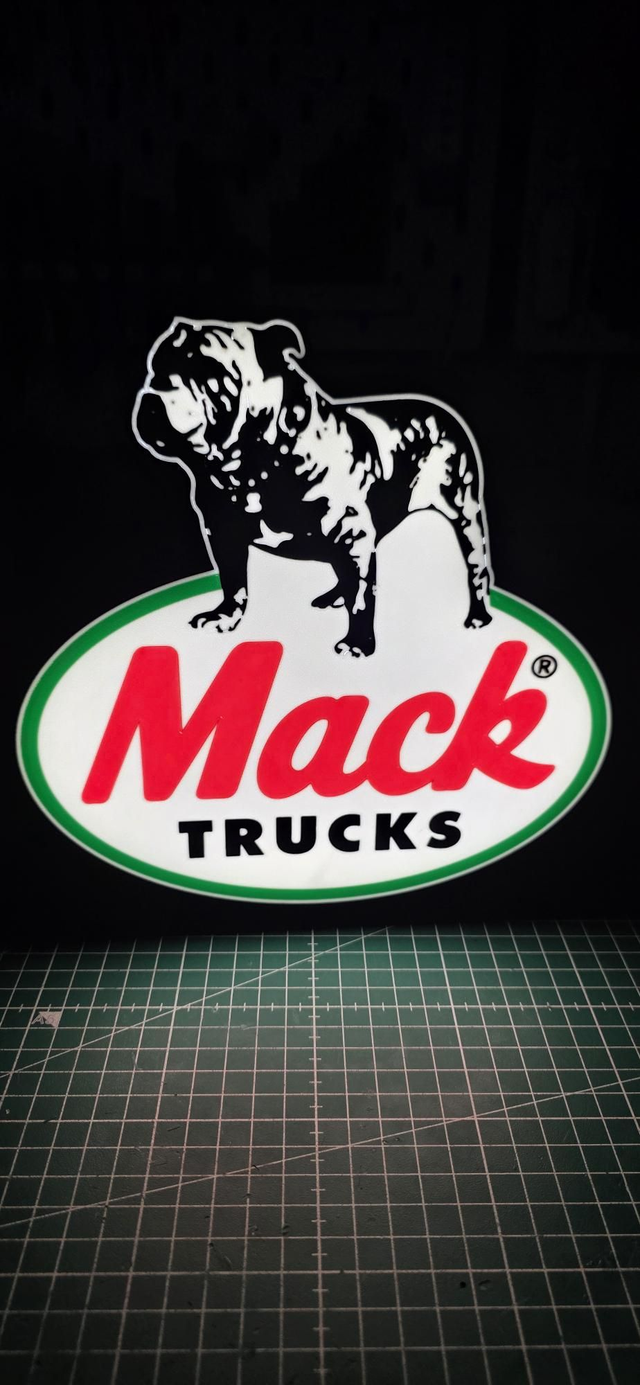Lampe mack truck