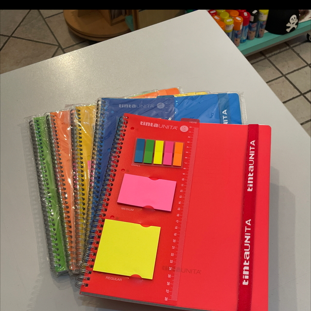 Blocco spiralato 5 mm FORI - post it ed elastico 