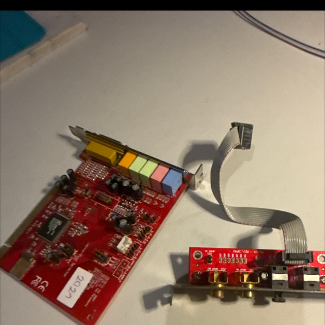 1149-C-Media 5.1 PCI Soundkarte mit Zusatz-Slotblende (Rot) – Retro / Bastler-Hardware