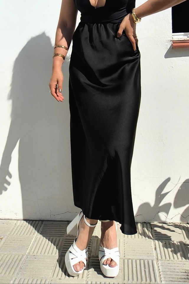 Falda Satinada Negra