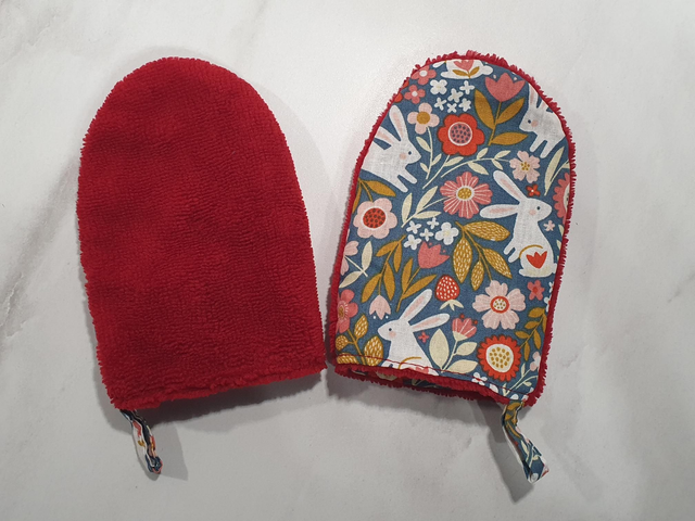 Gant de toilette enfant lapin bordeaux