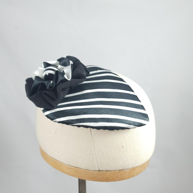 Fascinator goutte - ligné noir et blanc