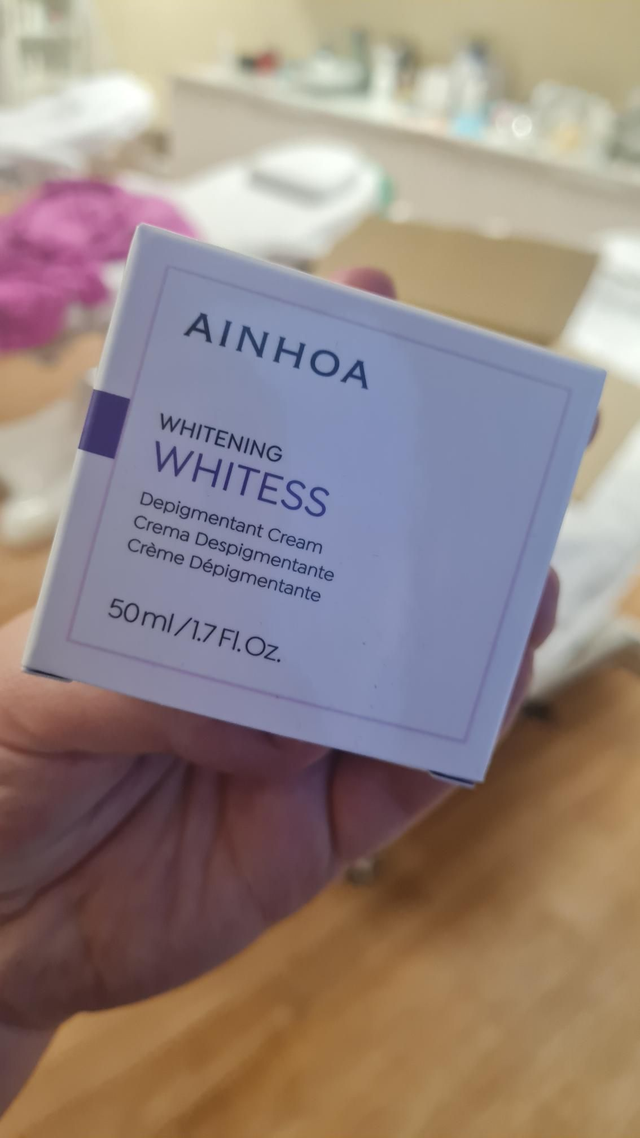 Denný ochranný krém na boj s pigmentáciami, hydratačný, anti age 50ml VÝPREDAJ