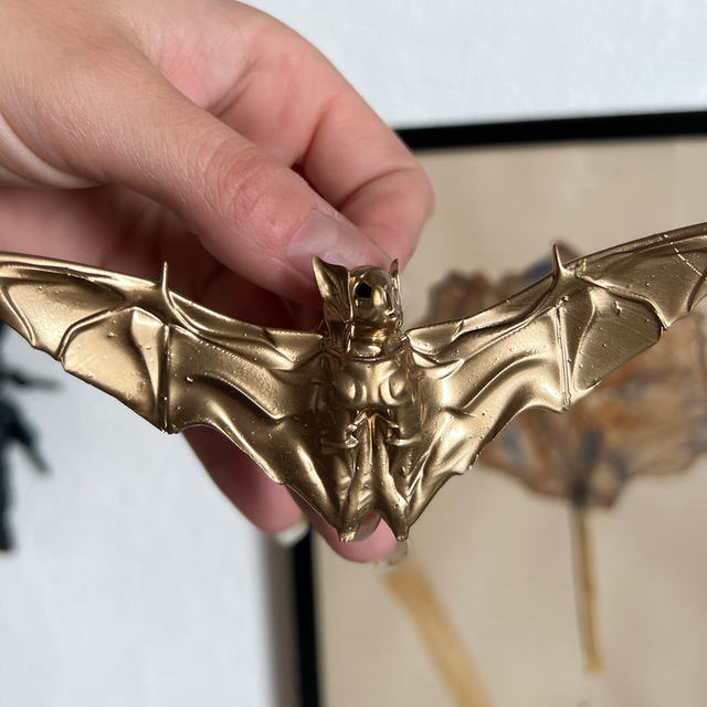 VLAD - Décoration murale chauve souris dorée 