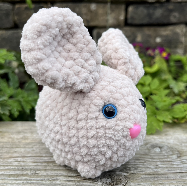 Plushie Pals "Bunny - Grey" 