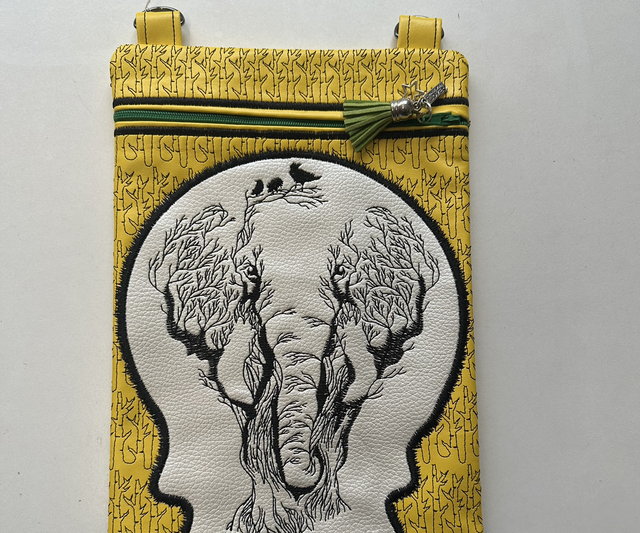 Bag - Large 2 Zips - Elephant Tree