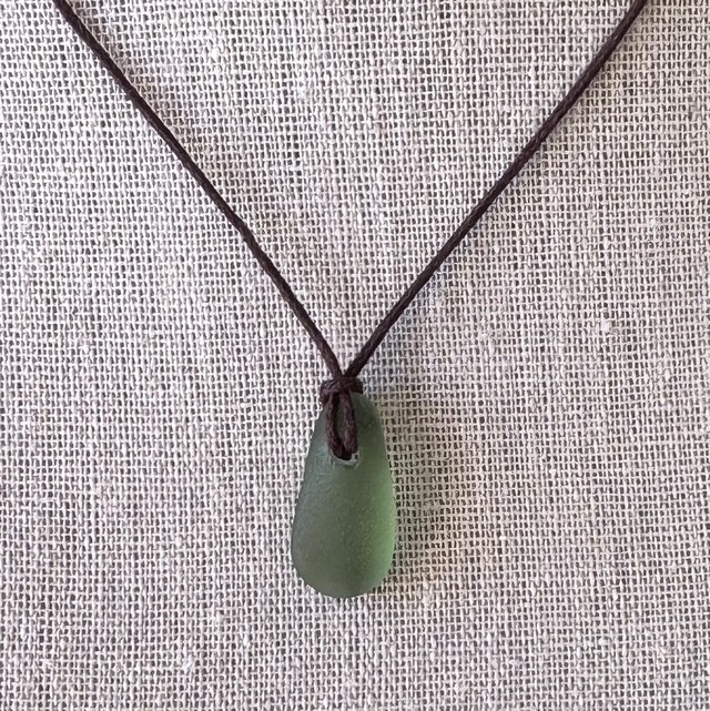 Collier Trésor marin cordon vert