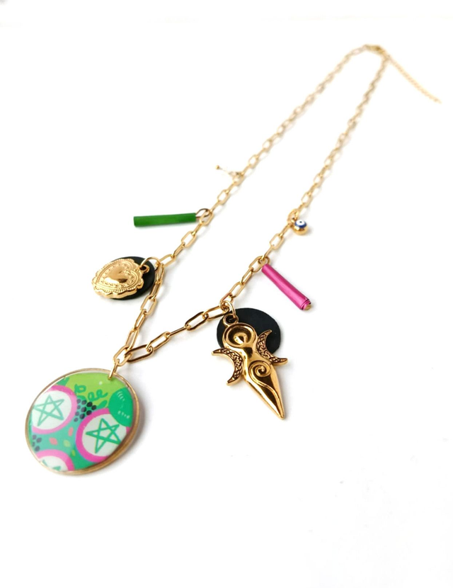 Collier à Breloques Upcyclé Carte de Tarot, Chambre à Air & Aluminium Recyclés - Pentagramme