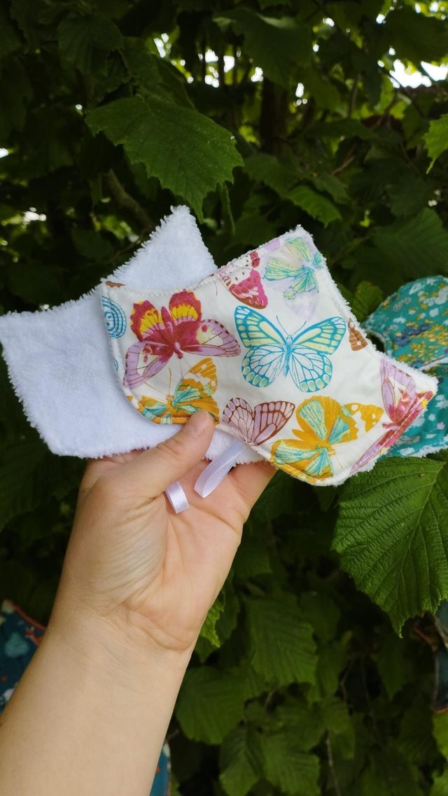 Lot de 2 lingettes feuilles de lierre, motif papillons poétiques, printemps, printanier