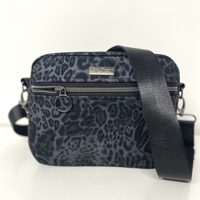 Grey/black Leopard print crossbody bag
