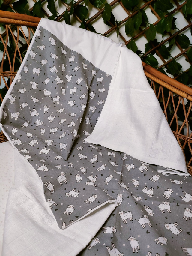 Couverture légère thème mouton - Personnalisable