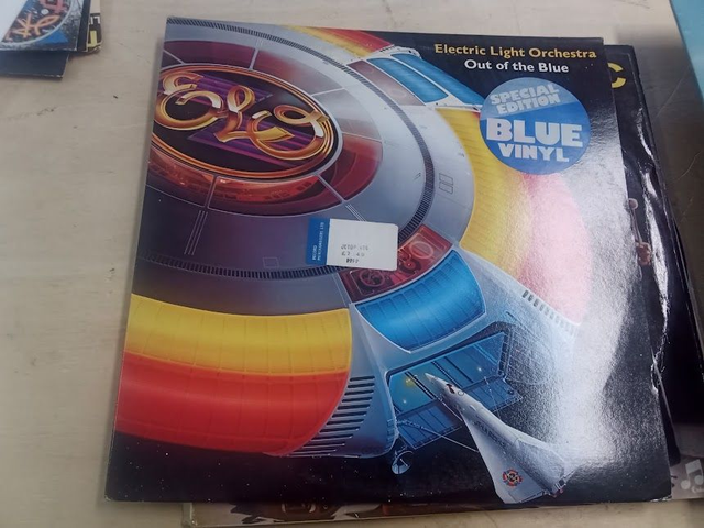 Electric Light Orchestra – Out Of The Blue