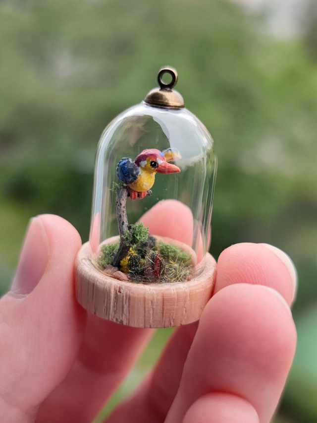 Oriental dwarf kingfisher - one of a kind miniature diorama jewelry