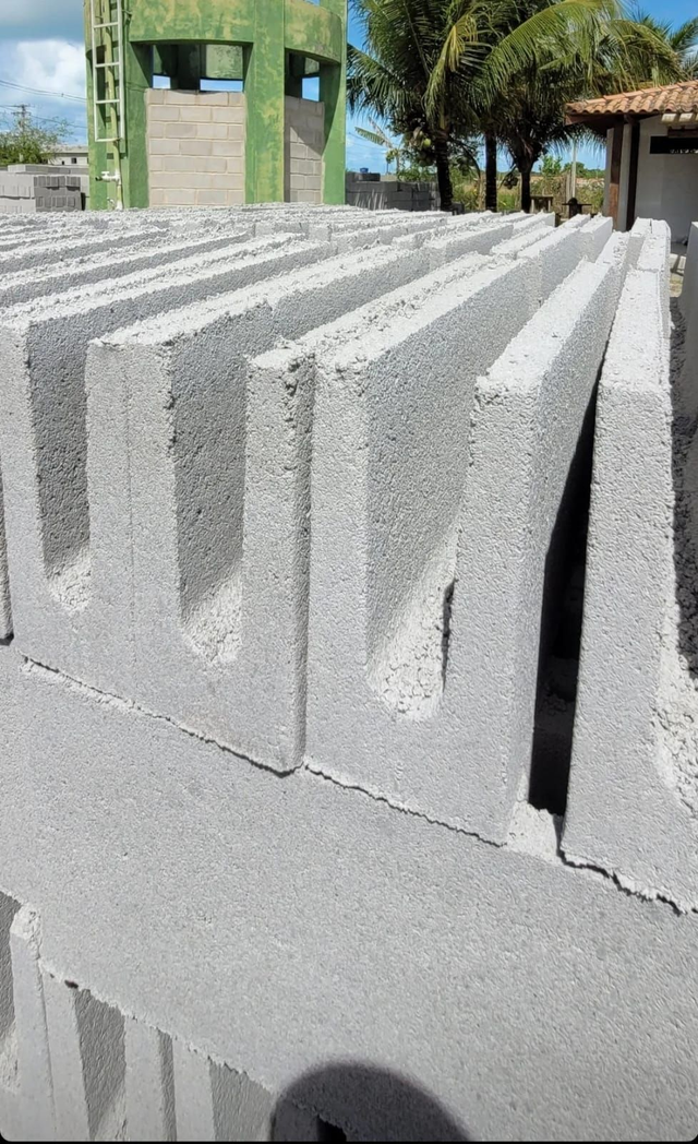 CANALETA 09X19X39 DE CONCRETO VIBRO PRENSADO - Preço para retirar na fábrica