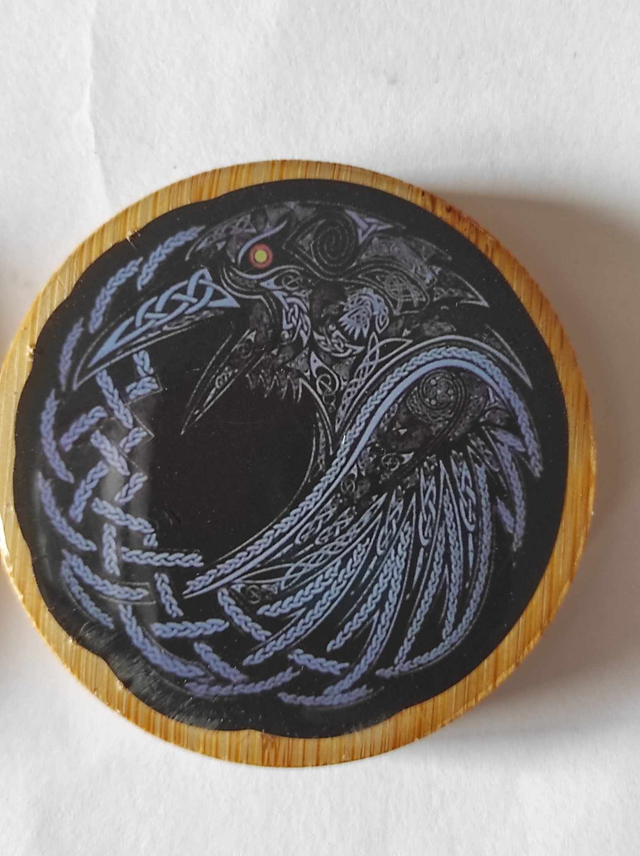 Décapsuleur corbeau vikings magnétique frigo