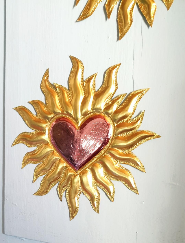 Ex Voto coeur soleil métallique
