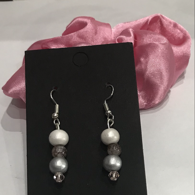 White Mixed Dangling Earrings- WMD543