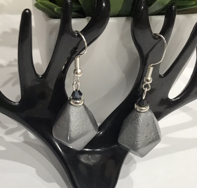 Silver Dangling Earrings- SDE02