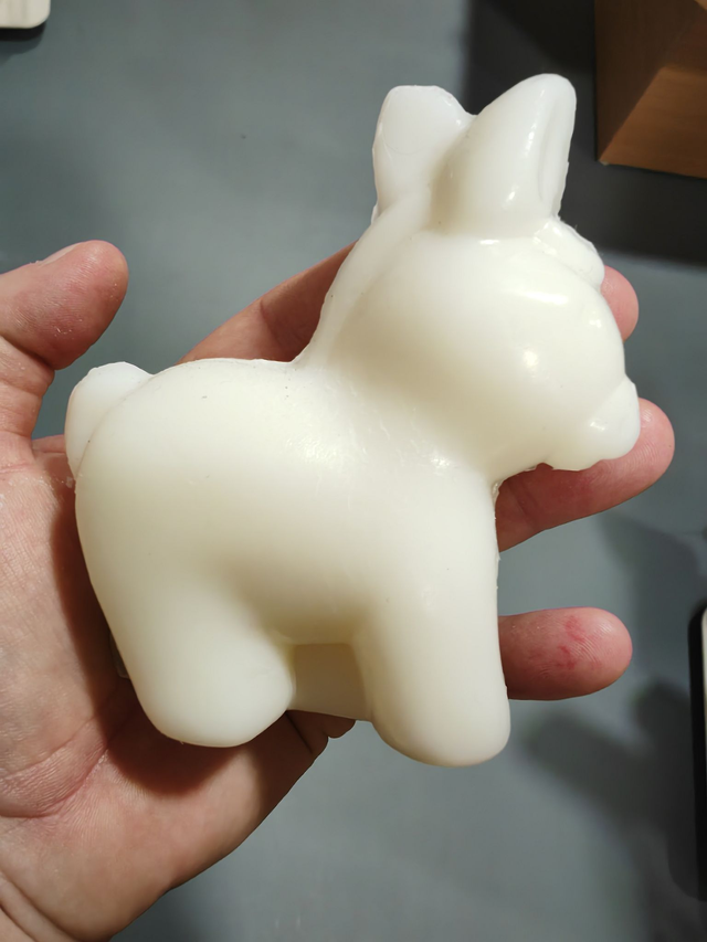 Savon " ane" au lait d'anesse