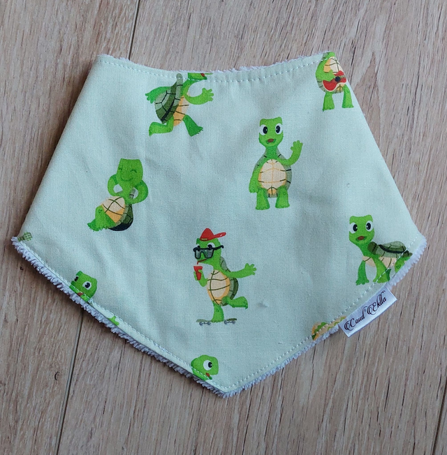 Bavoir bandana tortue