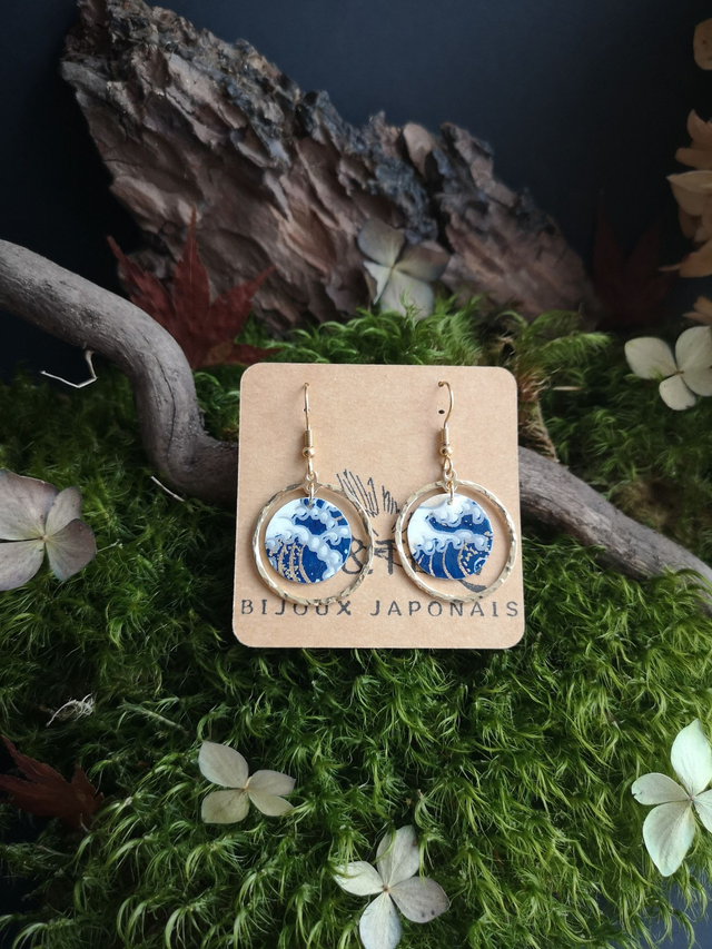 Boucles d&#039;oreilles - crochets - papier washi - cercle martelé - La&amp;Titia