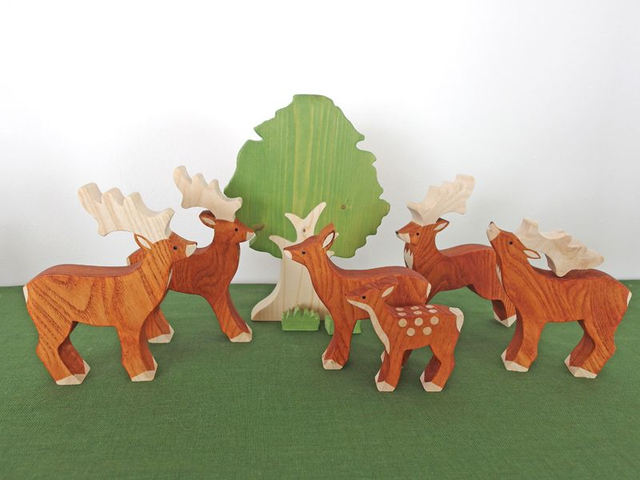 Cerf en bois  