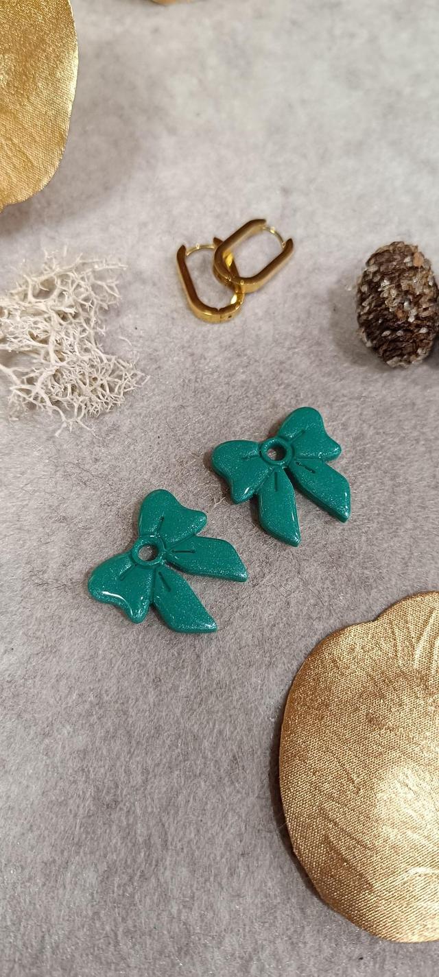 Pampilles noeud vert irisé