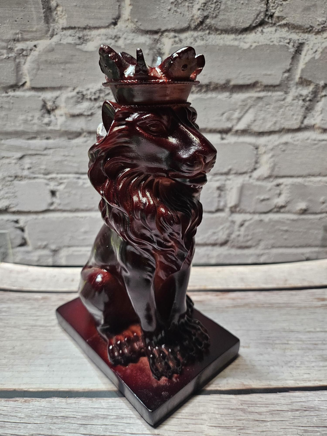 🦁 Socle Lion en bois 