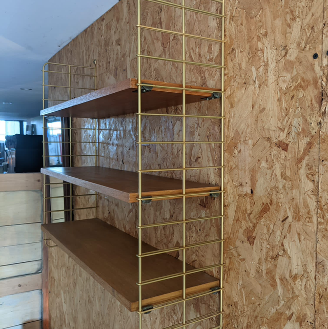 Etagère string tablette en chêne