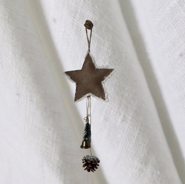 Décoration murale étoile jute et fausse fourrure
