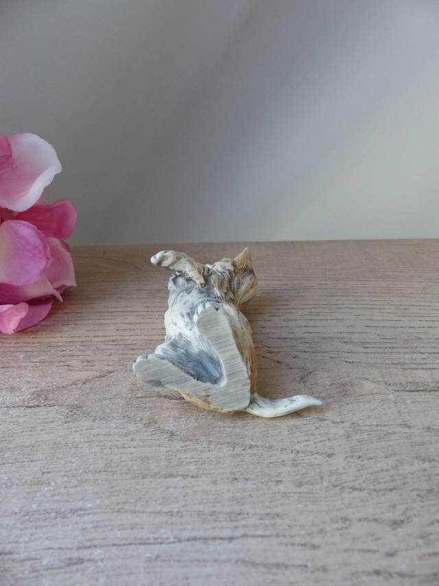 Collection Petit Chat Figurine Miniature en Résine Peint Main, Chat Mignon Joueur Chasseur Réaliste, Chat Animal de Compagnie Cadeau Ami