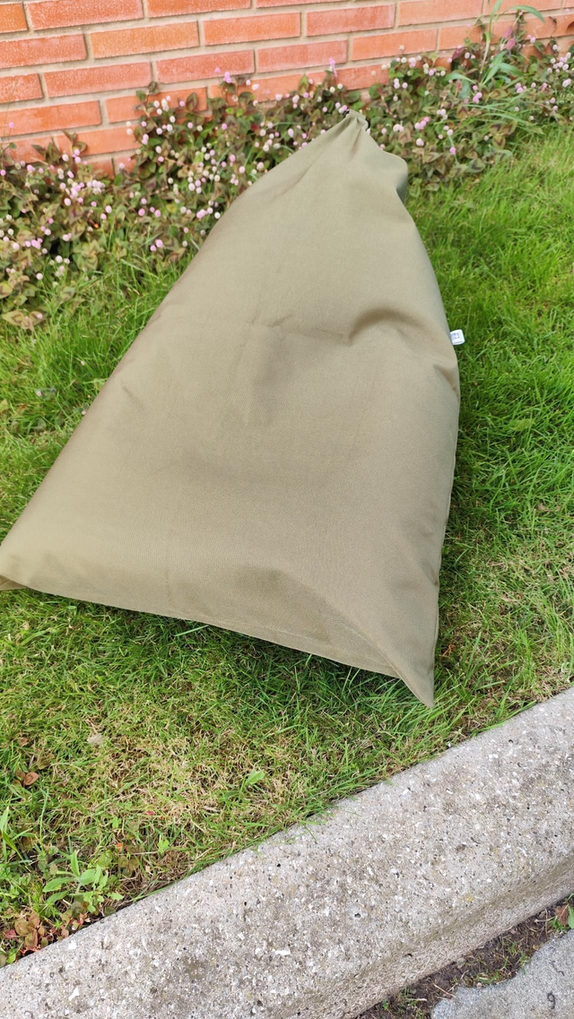 Puff/almofada de praia ou piscina verde oliva