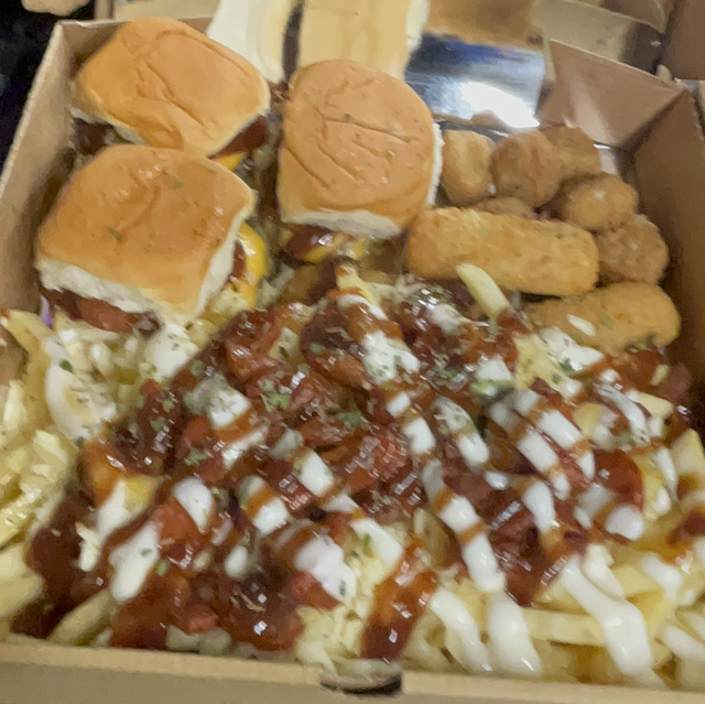 LARGE BYOB 1 MAIN, 3 SIDES