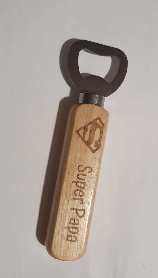 Décapsuleur en bois personnalisable