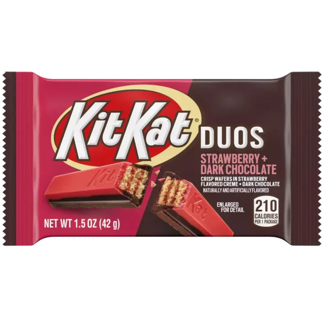 KitKat Duo&#039;s Strawberry and Dark Chocolate (42g)