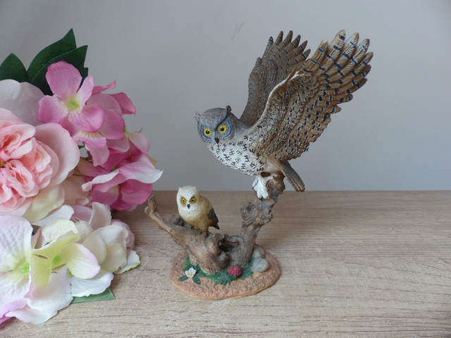 Sculpture Oiseaux en Résine - Couple Chouette et Hibou, Déco Campagne Chic et Cadeau Original - Charme Rustique pour Intérieur Cottage