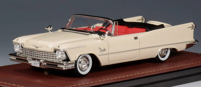 Chrysler Imperial Crown 1957 