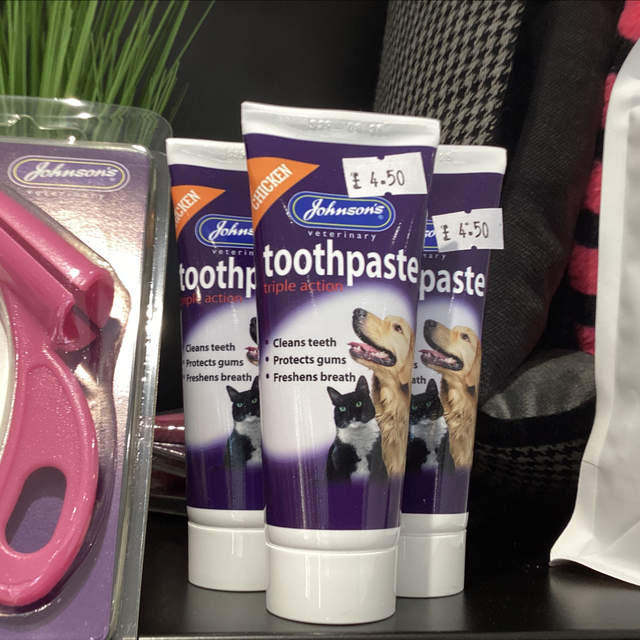 Tooth paste 