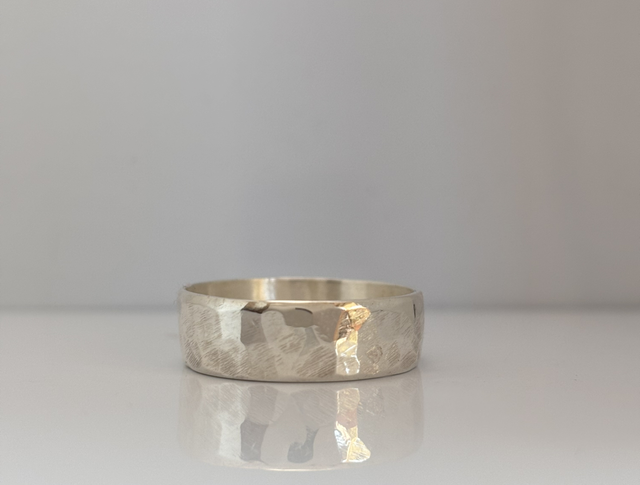 Bague martelée 6mm (taille 57)