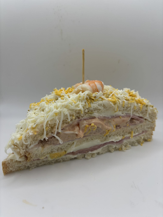 SÁNWICH PICANTÓN entero