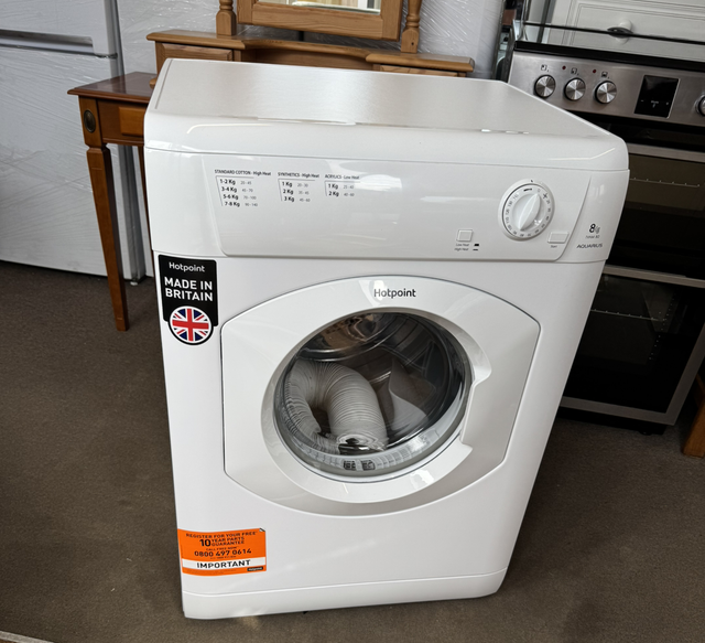 Hotpoint Vented 8KG Tumble Dryer